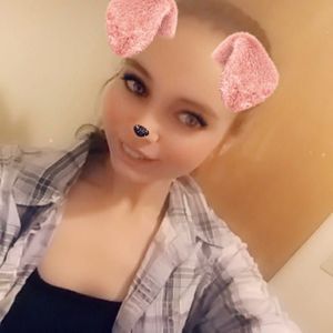 Meet your Posher, Katelyn